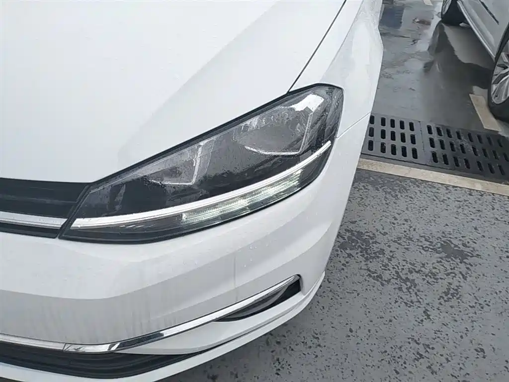 Volkswagen Golf 2020 Beloved Edition 280TSI DSG Comfort