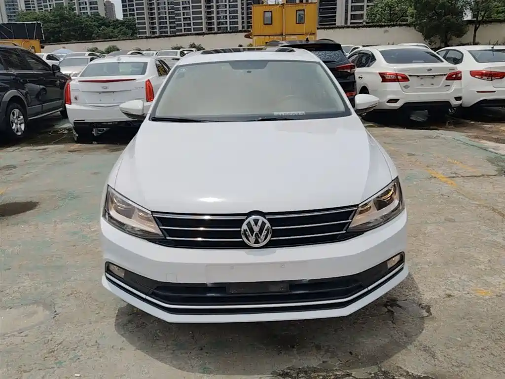 Volkswagen Sagitar 2016 230TSI 25th Anniversary Edition