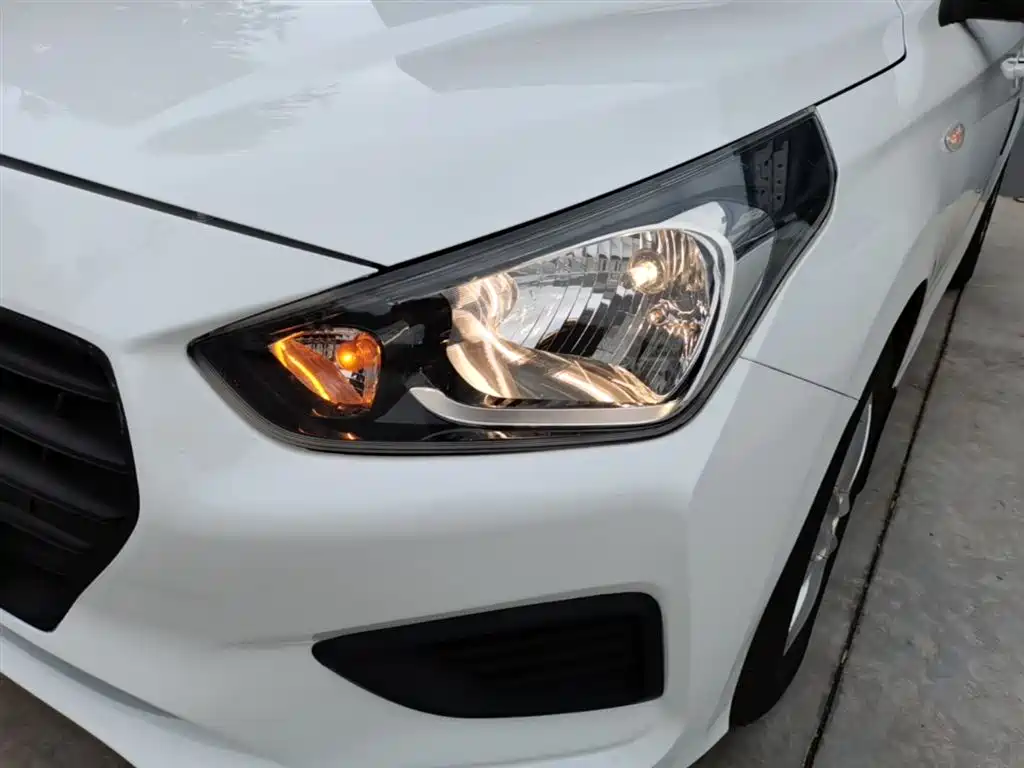 Hyundai Verna 2017 1.4L Manual Renewal China V