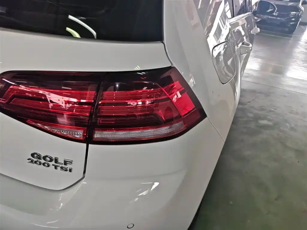 Volkswagen Golf 2019 200TSI DSG Comfort Progressive China VI