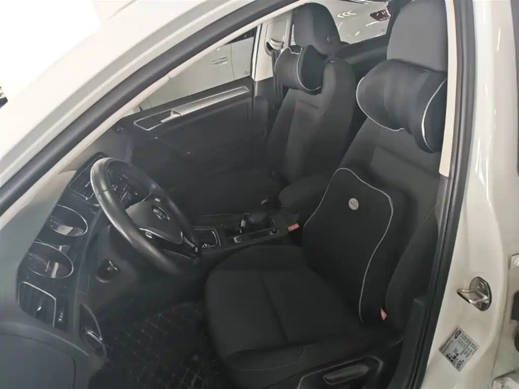 Volkswagen Golf 2019 200TSI DSG Comfort Progressive China VI