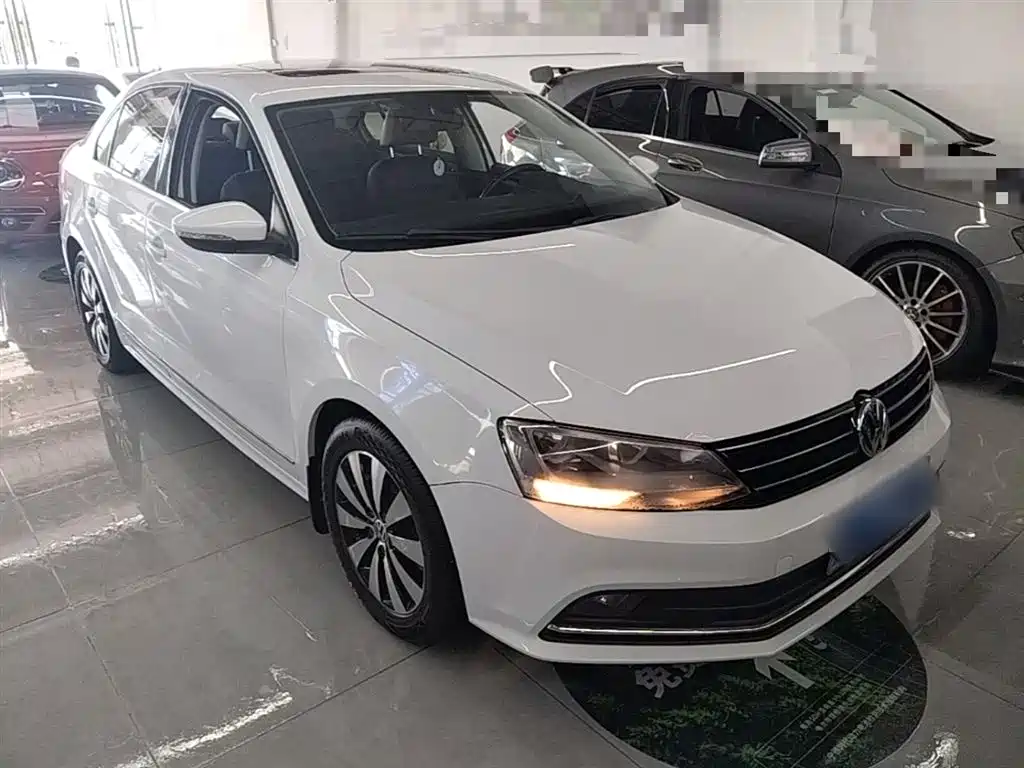 Volkswagen Sagitar 2018 180TSI DSG Premium Edition