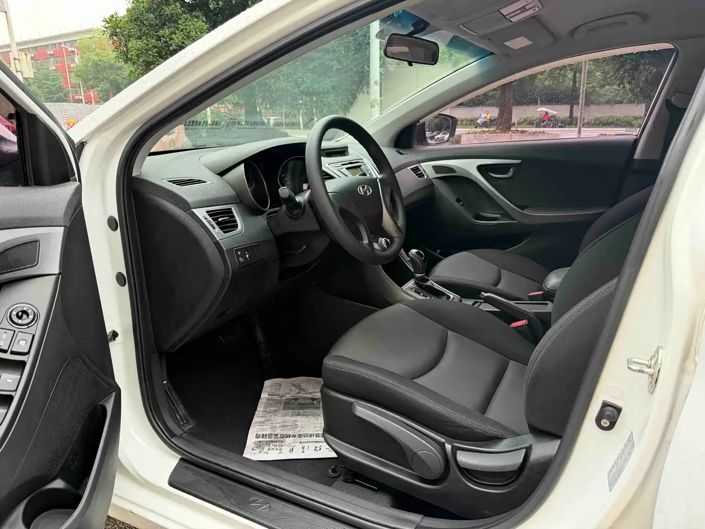 Hyundai Langdong 2015 1.6L Auto Trend
