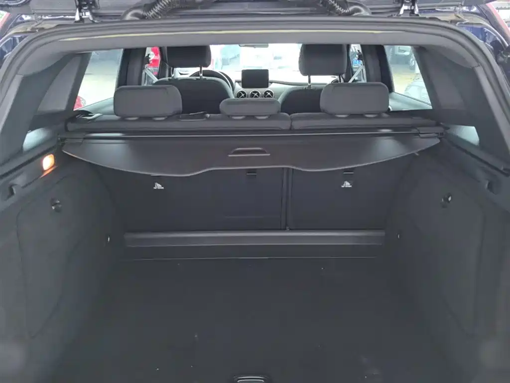 Mercedes-Benz Mercedes-Benz B-Class 2017 B 180