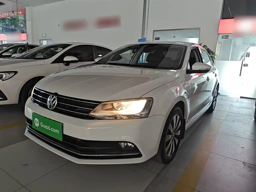 Volkswagen Sagitar 2018 1.6L Automatic Comfort