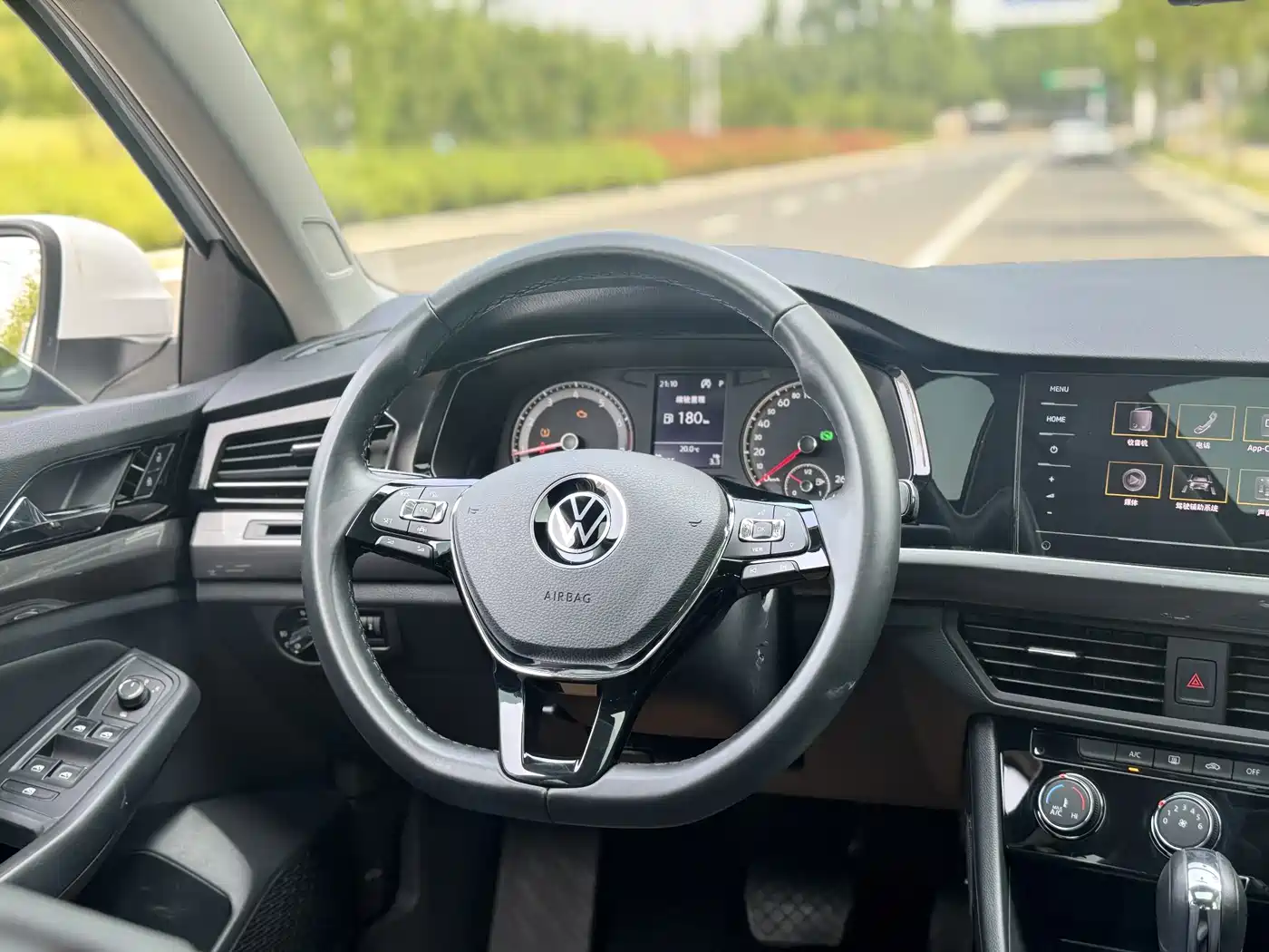 Volkswagen Bora 2021 1.5L Automatic Elite Smart Edition