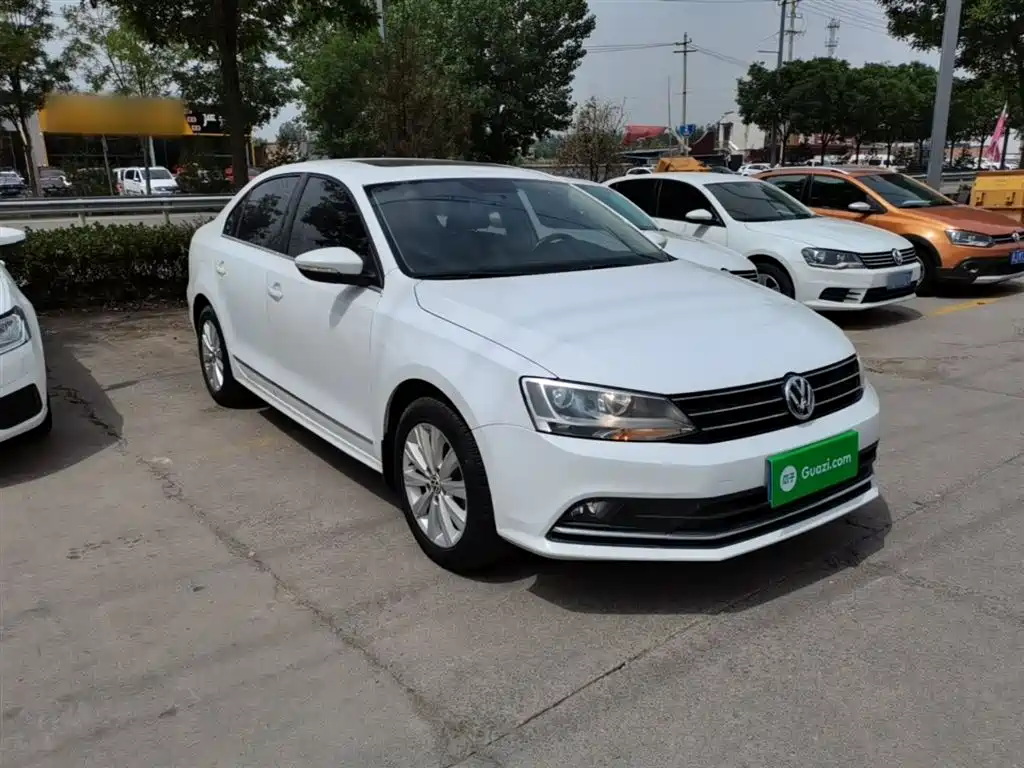 Volkswagen Sagitar 2016 230TSI 25th Anniversary Edition
