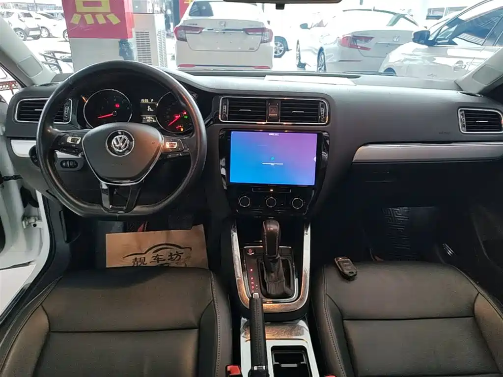 Volkswagen Sagitar 2017 230TSI Automatic Comfort