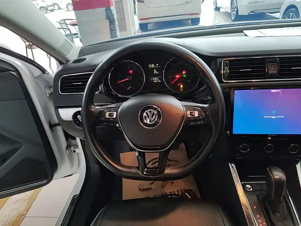 Volkswagen Sagitar 2017 230TSI Automatic Comfort