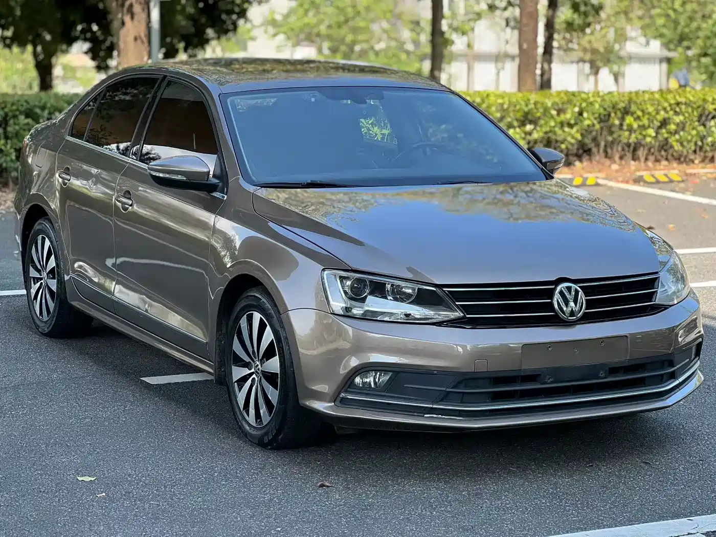 Volkswagen Sagitar 2017 180TSI Automatic Leading