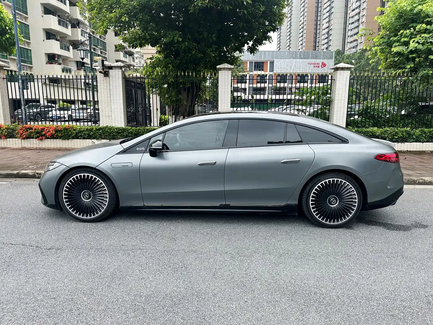 Mercedes-Benz Mercedes-Benz EQS AMG 2023 AMG EQS 53 4MATIC+