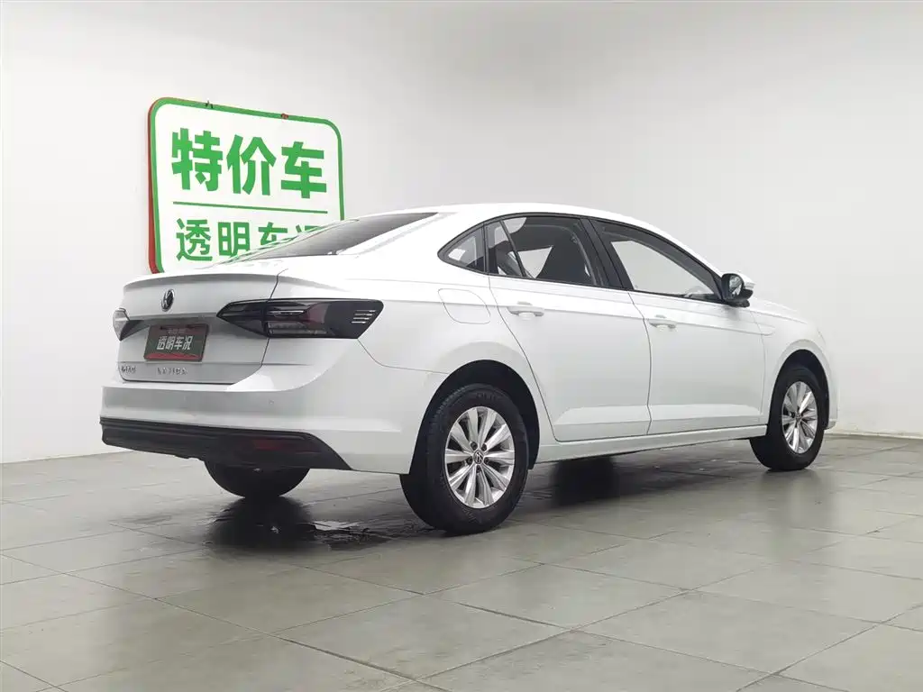 Volkswagen Lavida 2023 XRUI 1.5L Manual New Comfort Edition