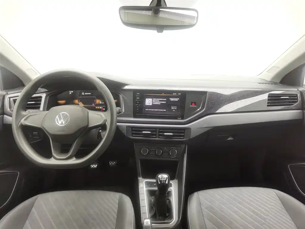 Volkswagen Lavida 2023 XRUI 1.5L Manual New Comfort Edition