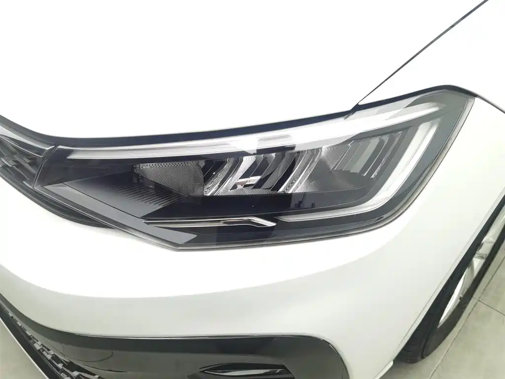 Volkswagen Lavida 2023 XRUI 1.5L Manual New Comfort Edition