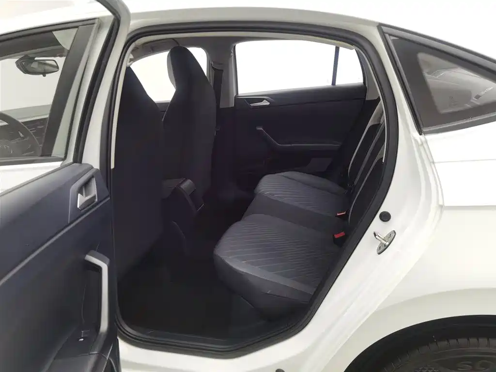 Volkswagen Lavida 2023 XRUI 1.5L Manual New Comfort Edition