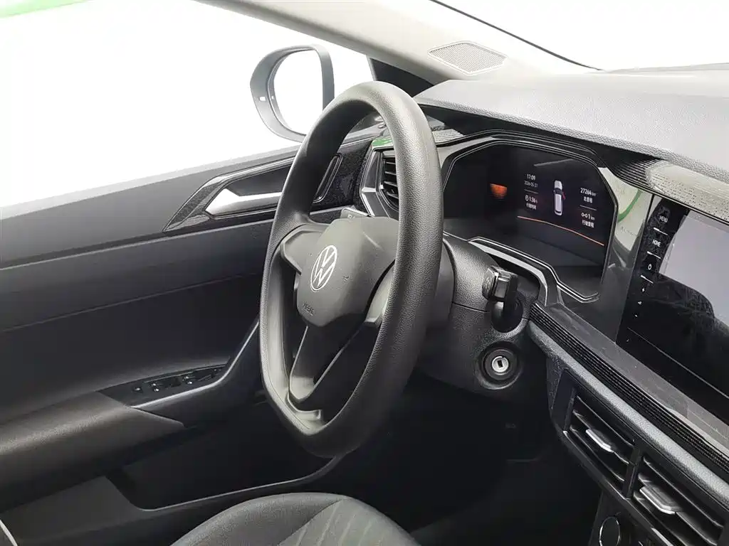 Volkswagen Lavida 2023 XRUI 1.5L Manual New Comfort Edition