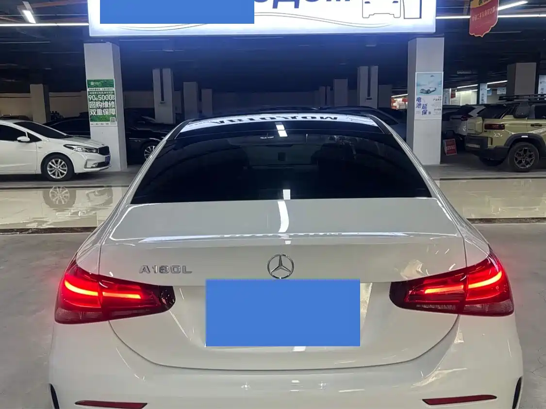 Mercedes-Benz Mercedes-Benz A-Class 2022 A 180 L Sport Sedan