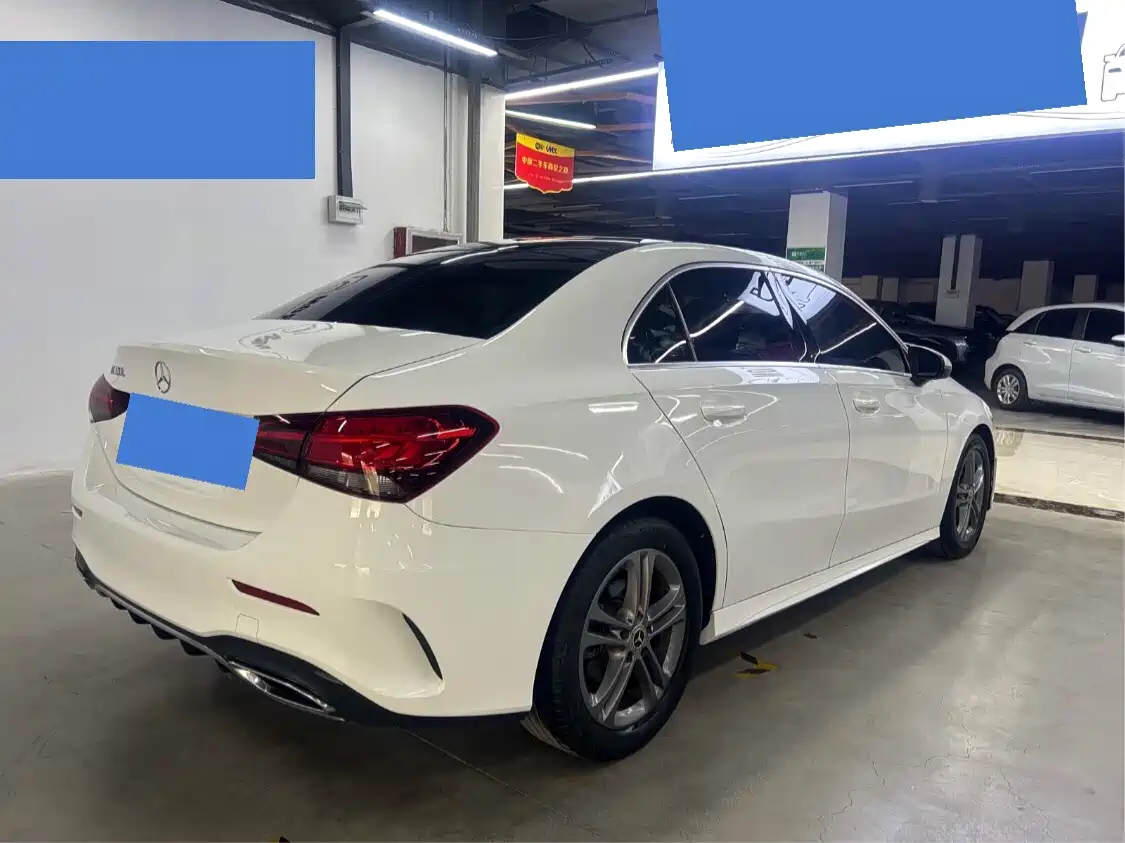 Mercedes-Benz Mercedes-Benz A-Class 2022 A 180 L Sport Sedan