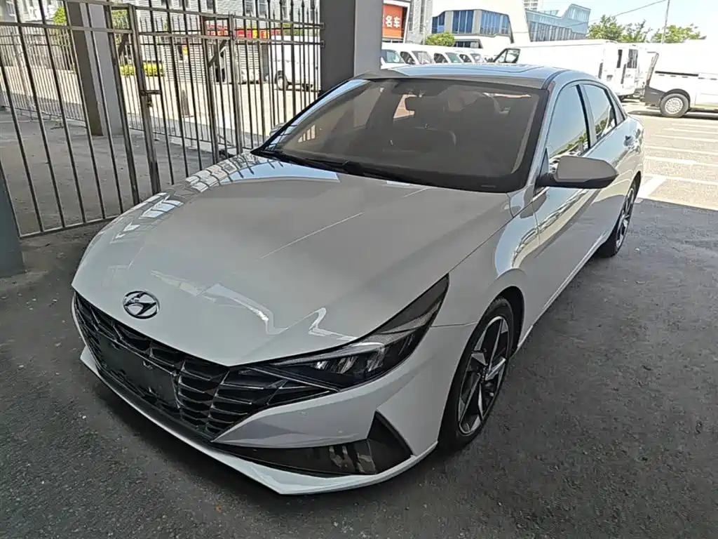 Hyundai Elantra 2022 1.5L CVT GLX Elite Edition