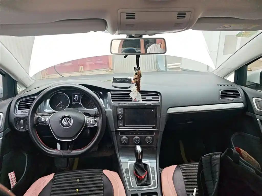 Volkswagen Golf 2019 200TSI DSG Comfort Progressive China VI