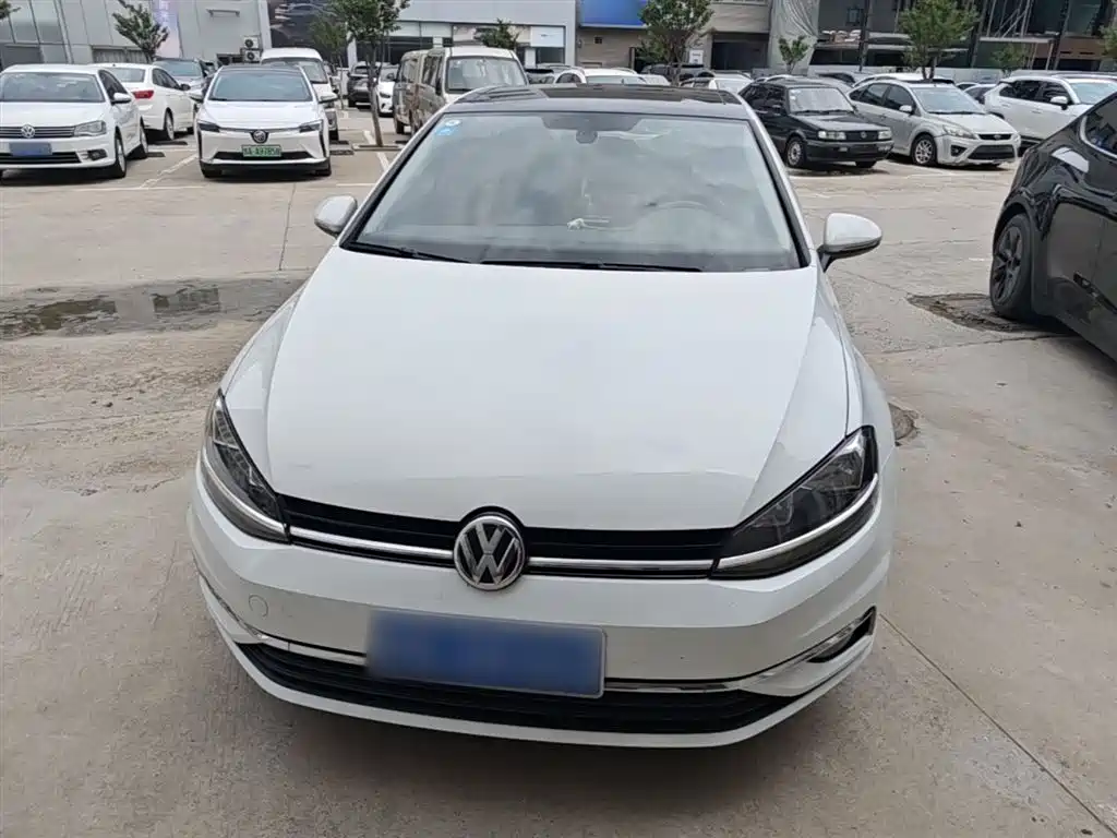Volkswagen Golf 2019 200TSI DSG Comfort Progressive China VI