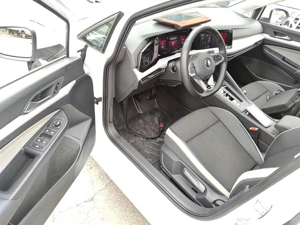 Volkswagen Golf 2021 280TSI DSG R-Line