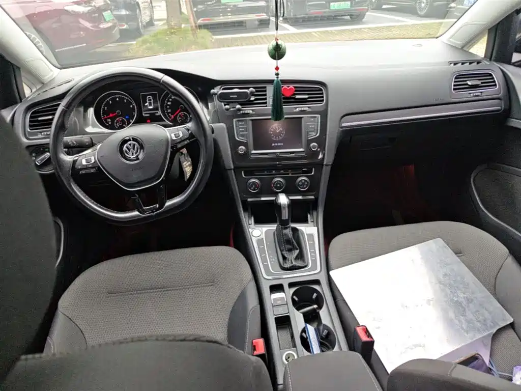 Volkswagen Golf 2016 230TSI Automatic Luxury