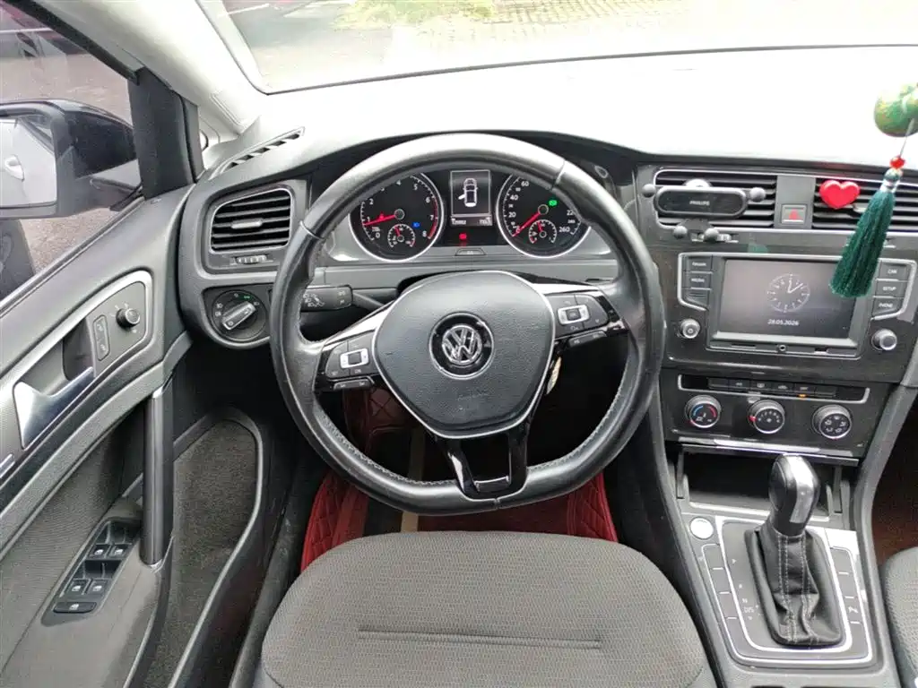 Volkswagen Golf 2016 230TSI Automatic Luxury