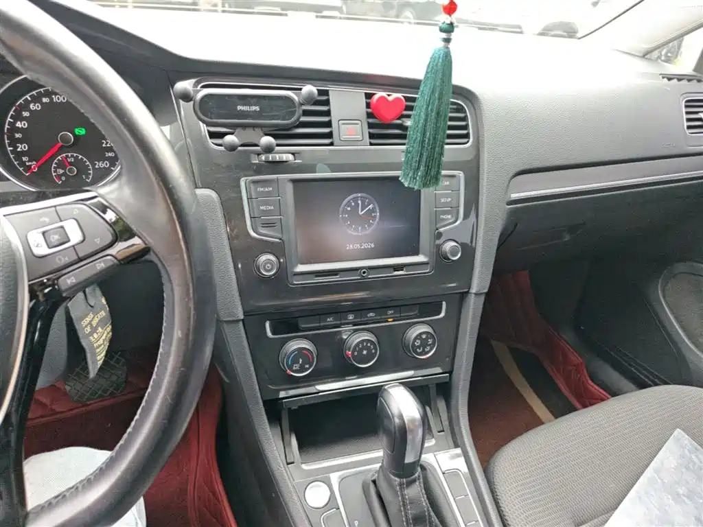 Volkswagen Golf 2016 230TSI Automatic Luxury