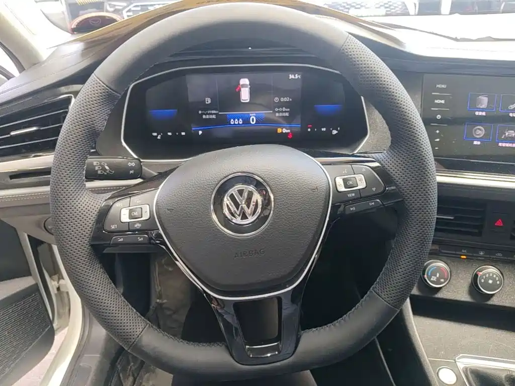 Volkswagen Sagitar 2021 280TSI DSG Surpassing Edition