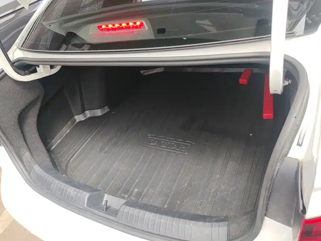 Volkswagen Sagitar 2021 280TSI DSG Surpassing Edition