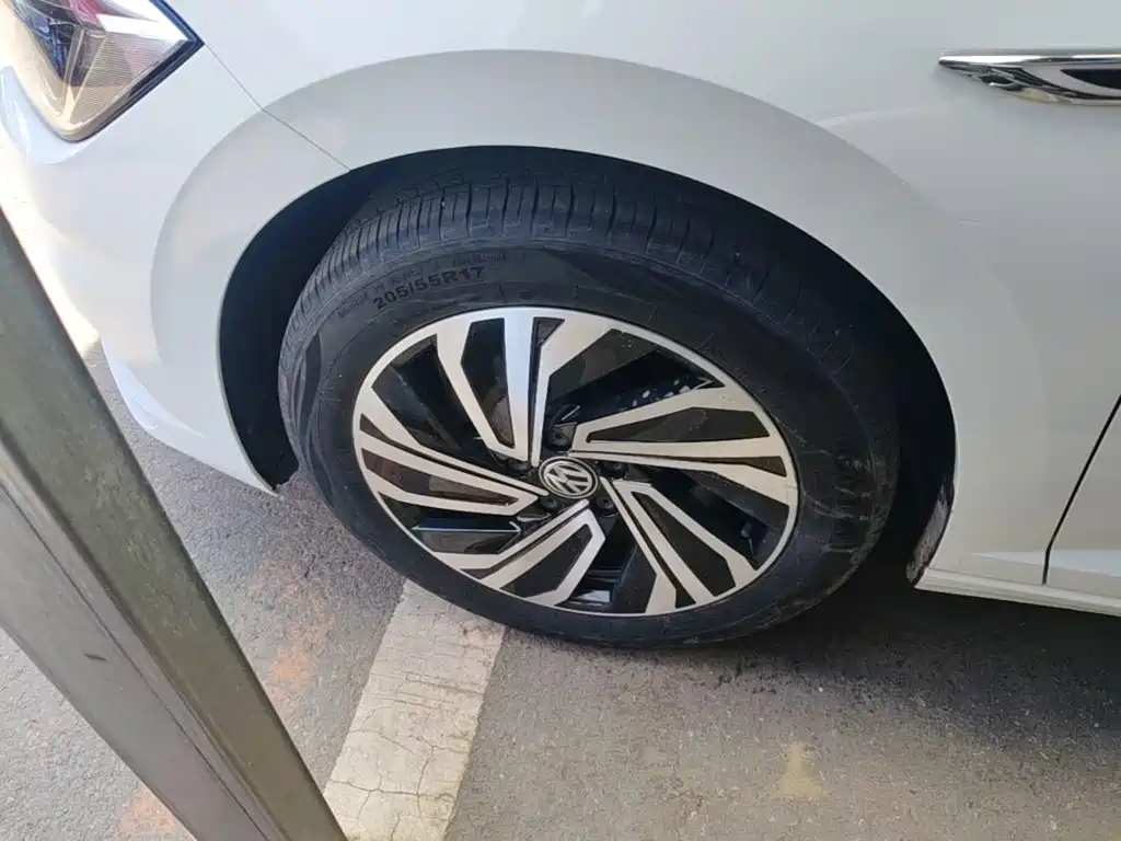 Volkswagen Sagitar 2021 280TSI DSG Surpassing Edition