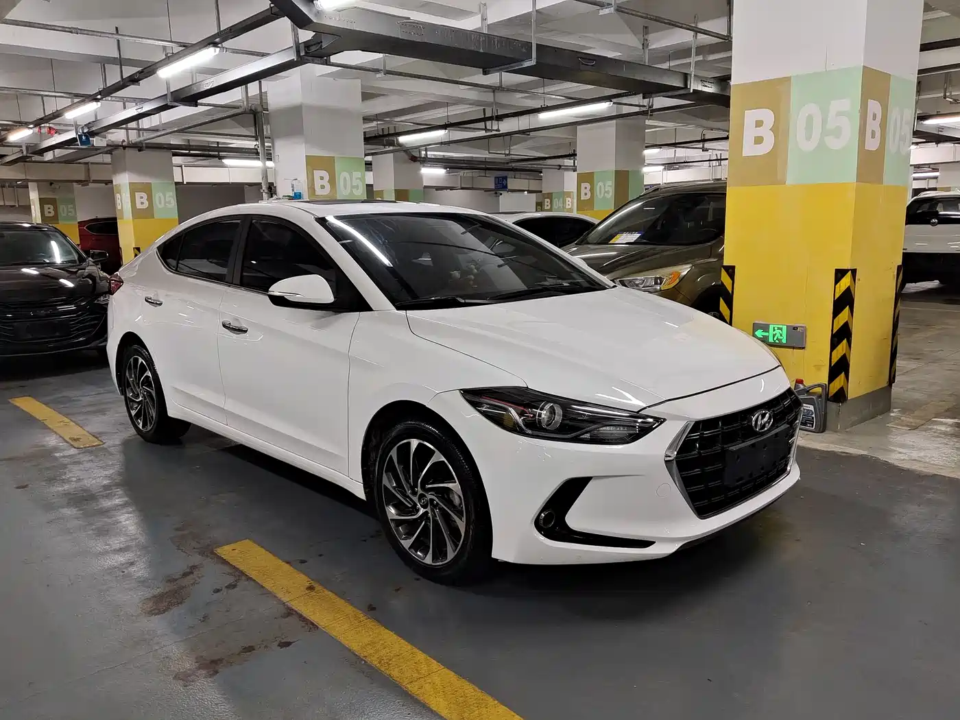 Hyundai Elantra 2019 1.5L CVT Smart Elite