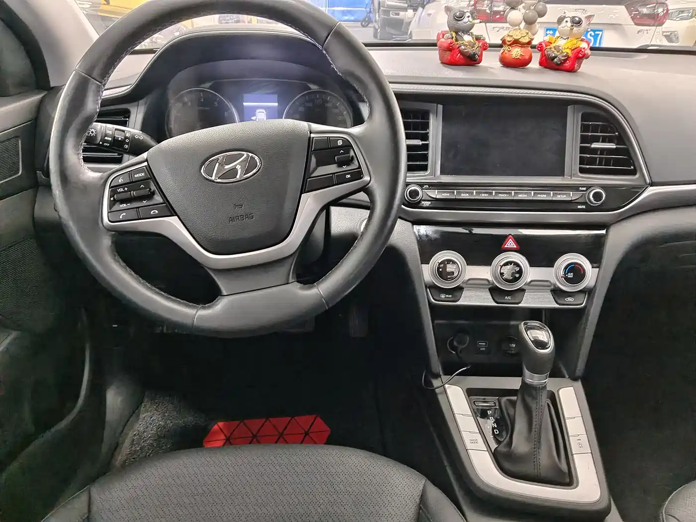 Hyundai Elantra 2019 1.5L CVT Smart Elite