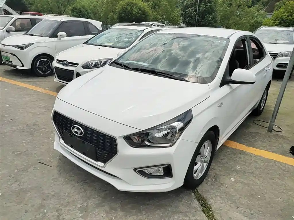 Hyundai Verna 2017 1.4L Manual Color Edition (China V)
