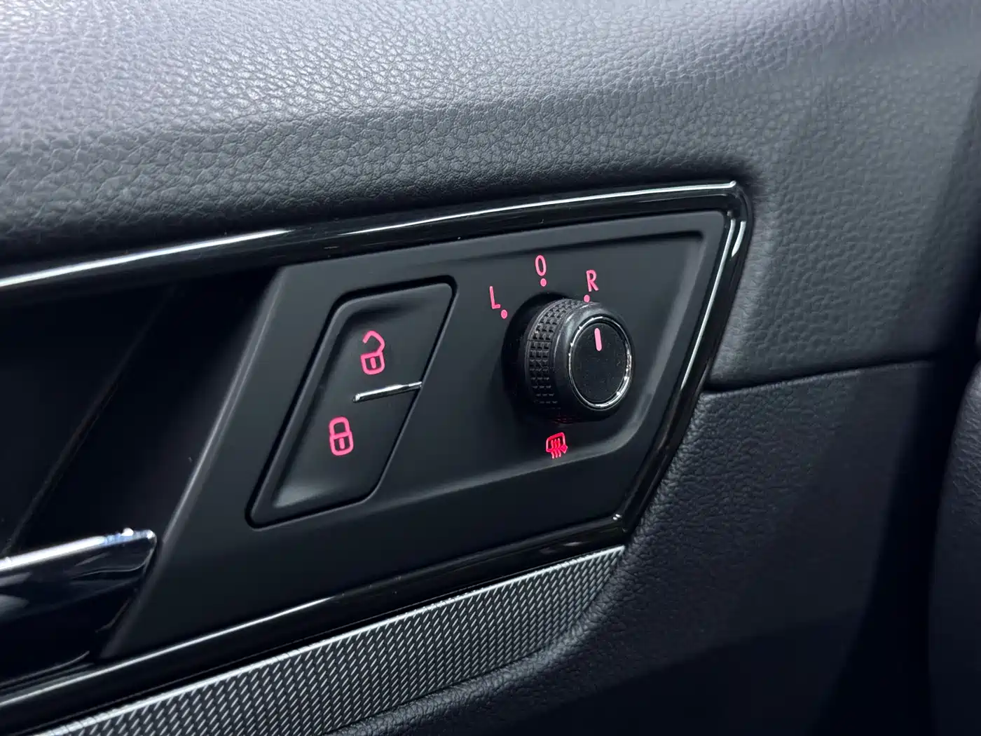 Volkswagen Sagitar 2018 280TSI DSG Comfort