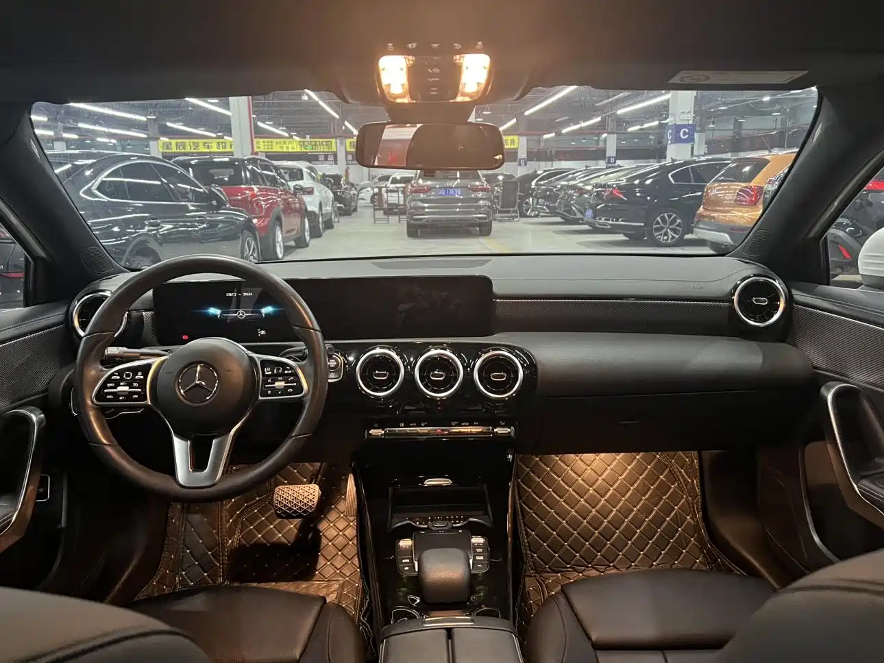 Mercedes-Benz Mercedes-Benz A-Class 2022 Facelift A 180 L Sport Sedan