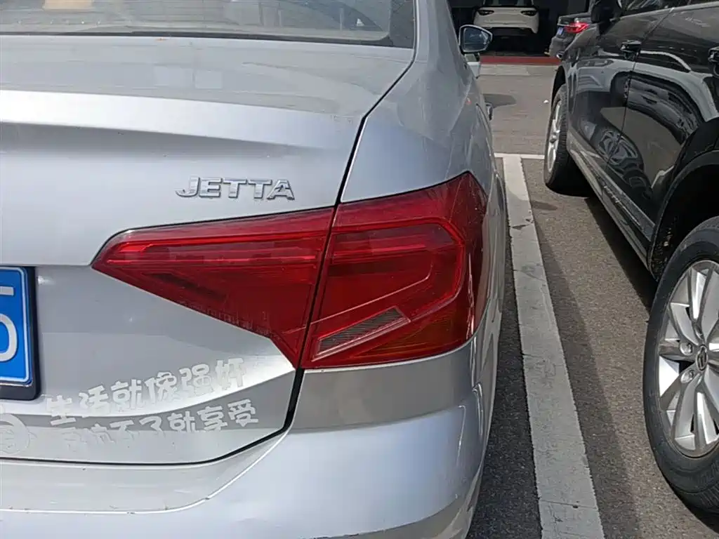 Volkswagen Jetta 2017 1.4L Manual Fashion