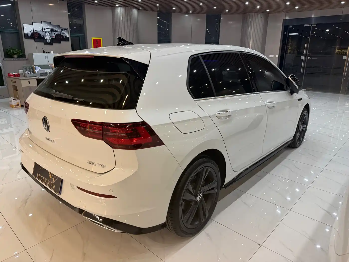 Volkswagen Golf 2023 280TSI DSG R-Line Lite