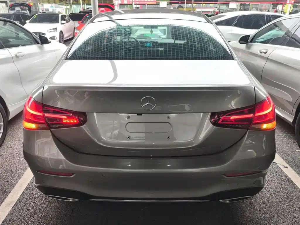 Mercedes-Benz Mercedes-Benz A-Class 2019 A 180 L