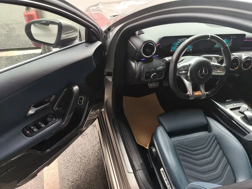 Mercedes-Benz Mercedes-Benz A-Class 2019 A 180 L
