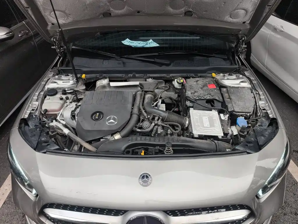 Mercedes-Benz Mercedes-Benz A-Class 2019 A 180 L
