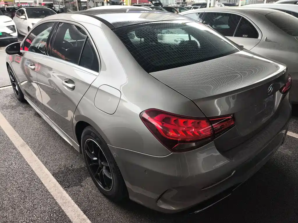 Mercedes-Benz Mercedes-Benz A-Class 2019 A 180 L