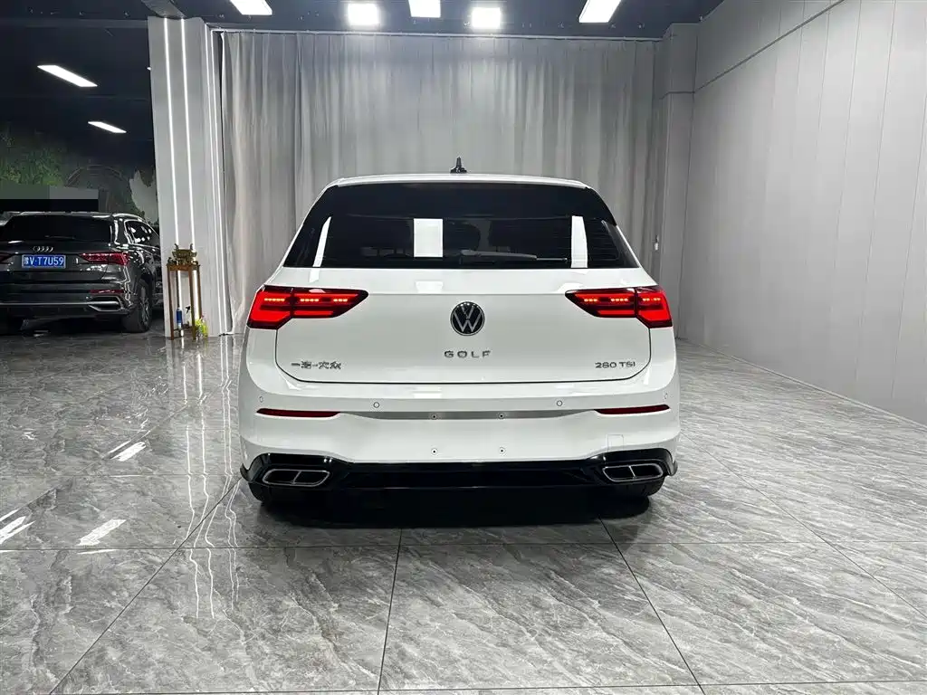 Volkswagen Golf 2023 280TSI DSG R-Line Lite