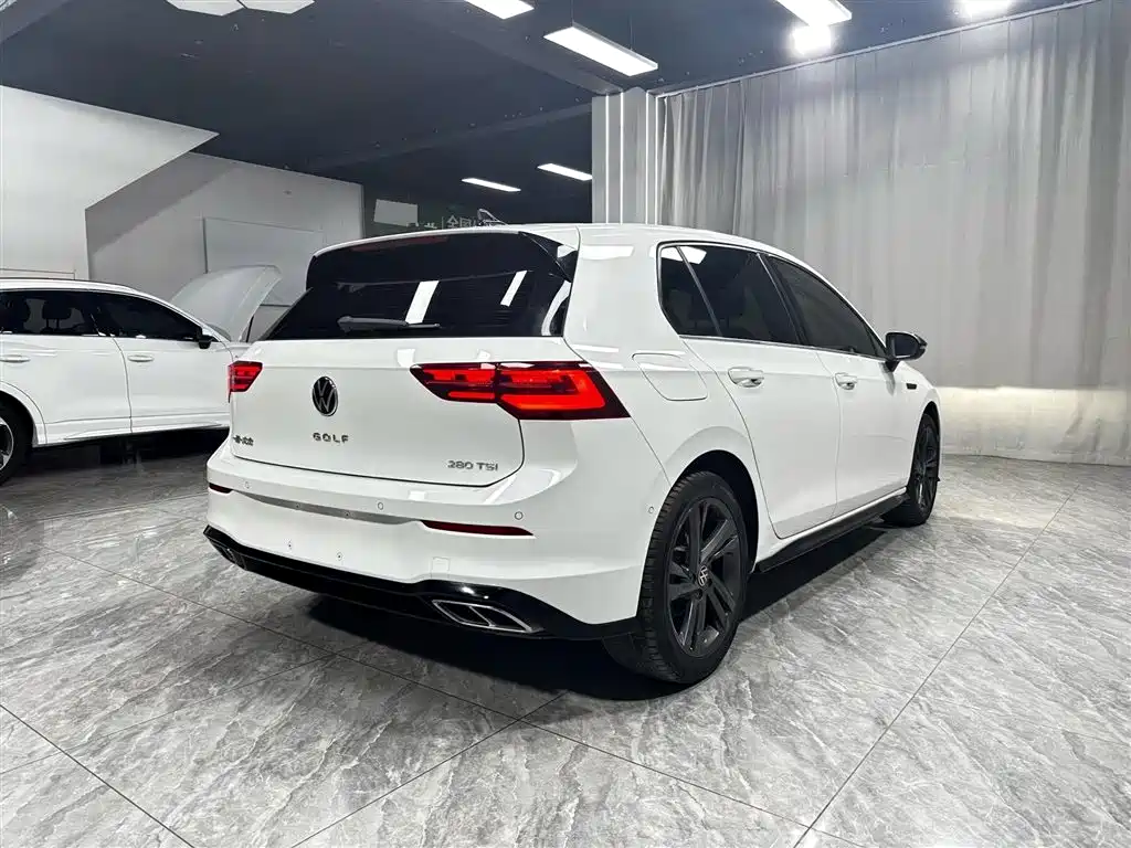 Volkswagen Golf 2023 280TSI DSG R-Line Lite