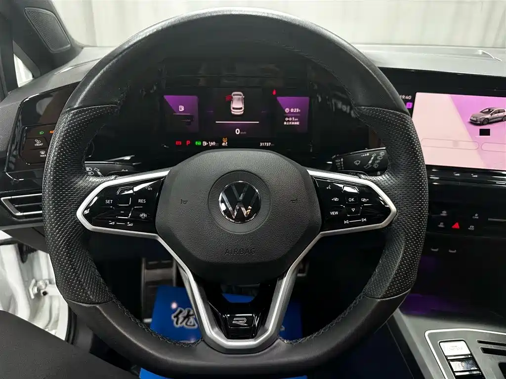 Volkswagen Golf 2023 280TSI DSG R-Line Lite