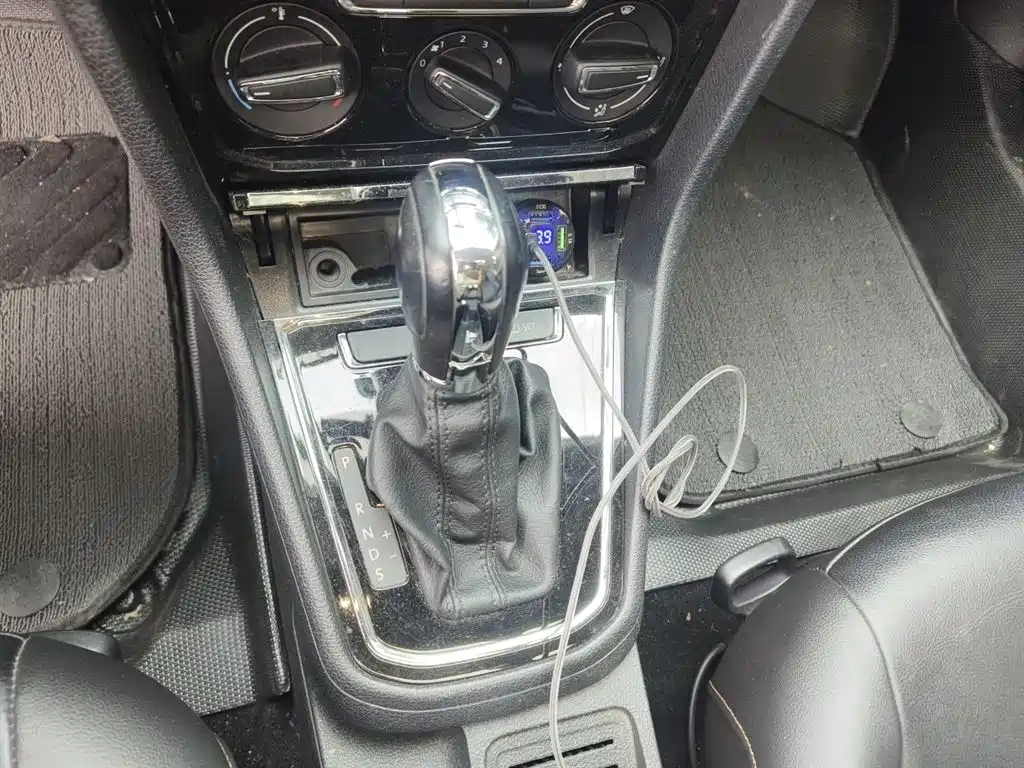 Volkswagen Bora 2018 1.5L Automatic Comfort