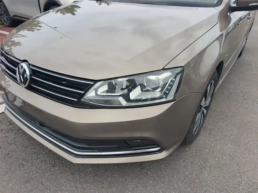 Volkswagen Sagitar 2017 1.6L Automatic Comfort