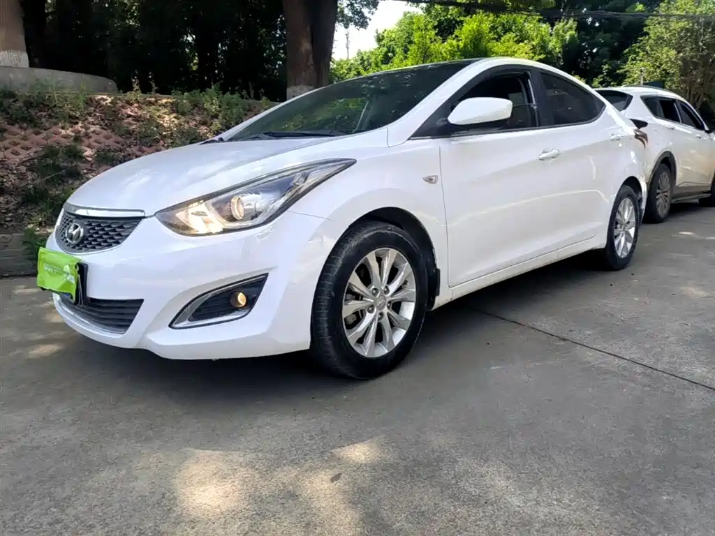 Hyundai Langdong 2016 1.6L Automatic Smart Edition