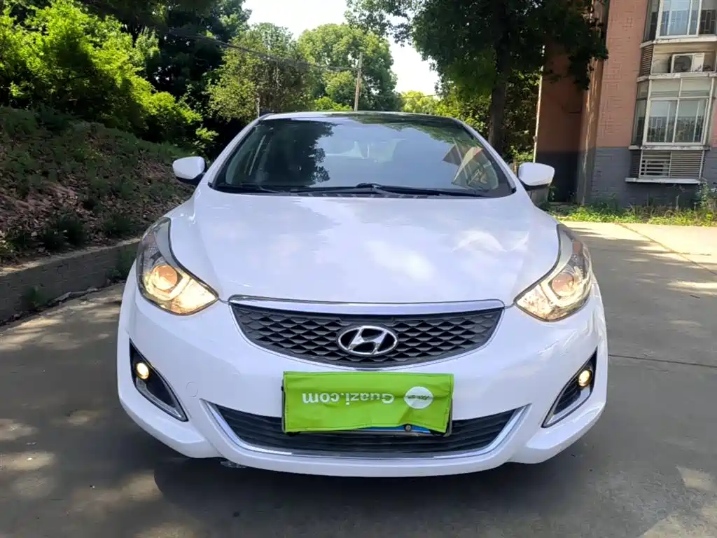 Hyundai Langdong 2016 1.6L Automatic Smart Edition
